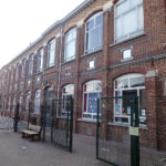 centre scolaire les marronniers auderghem primaire école bruxelles façade