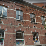 Ecole J.J Michel façade saint gilles pédagogie globale et active